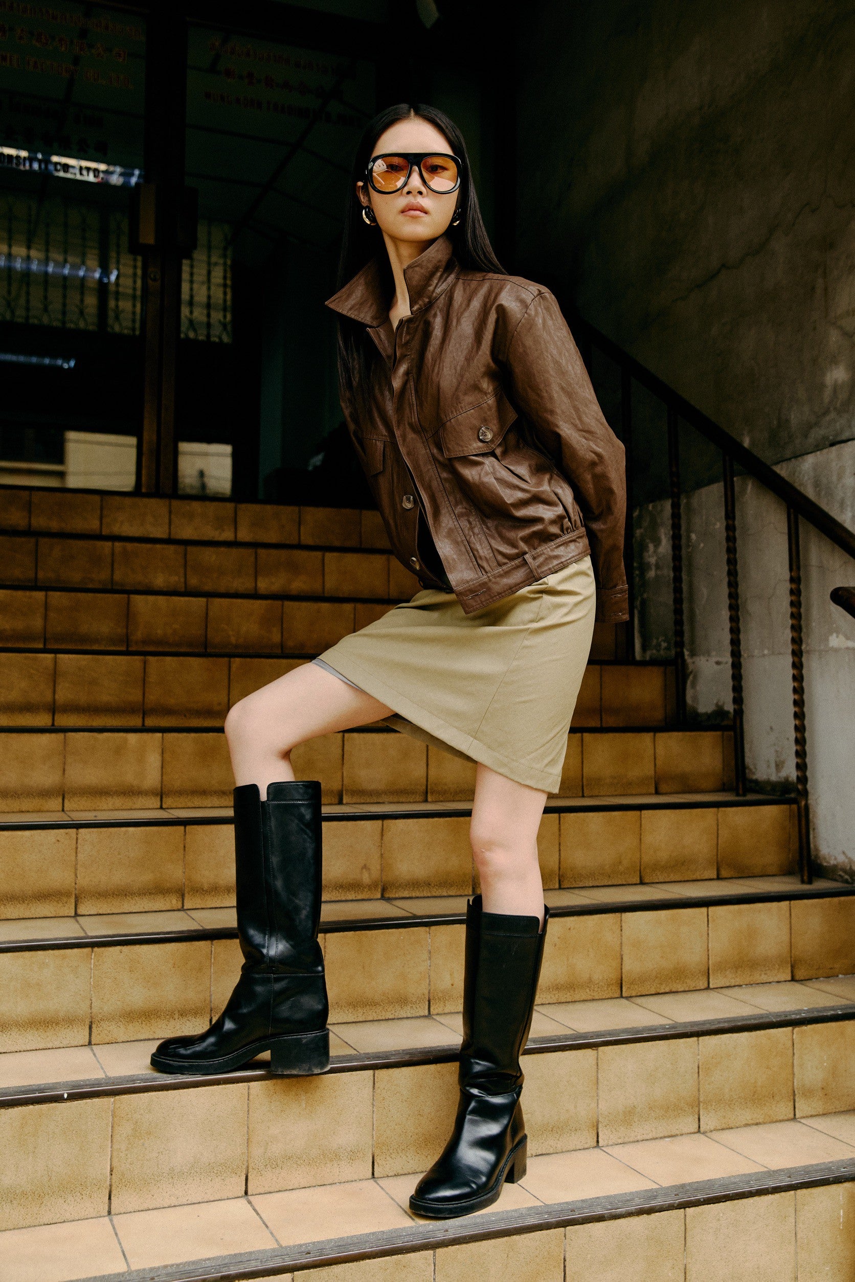 Mid Waist Belted Knee Skirt