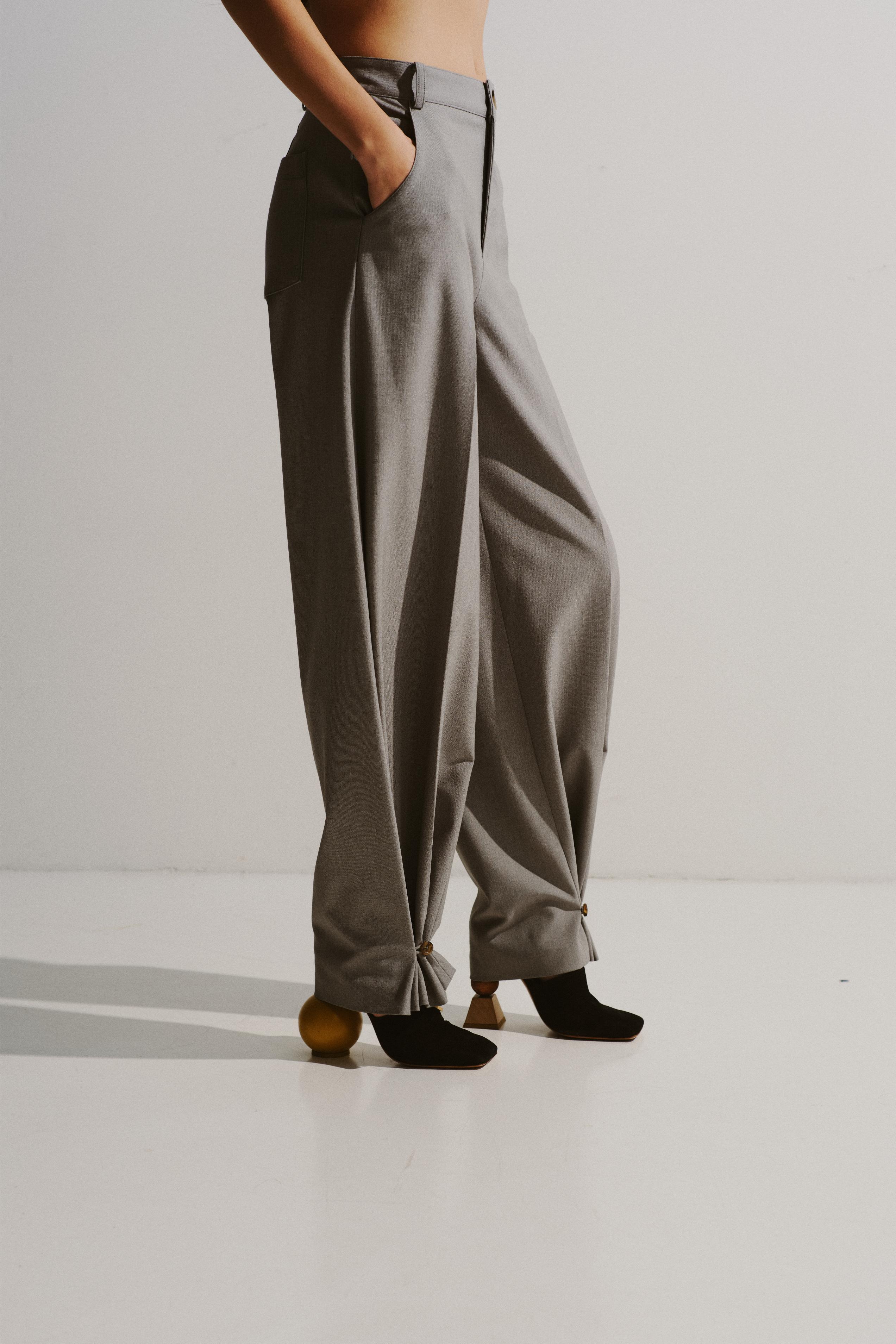Tailored Pleat Detail Tapered Pants