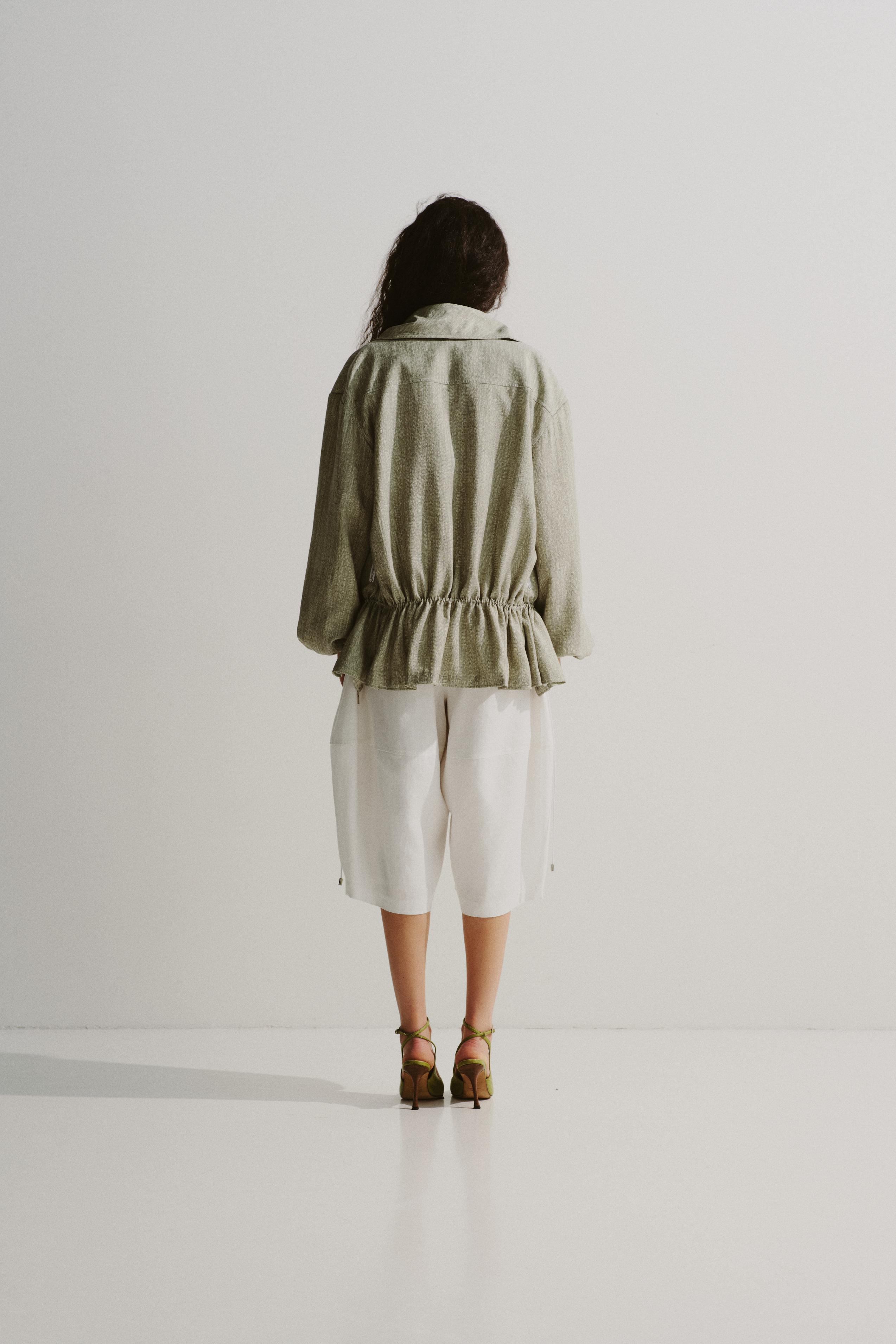 Linen Barrel Shorts