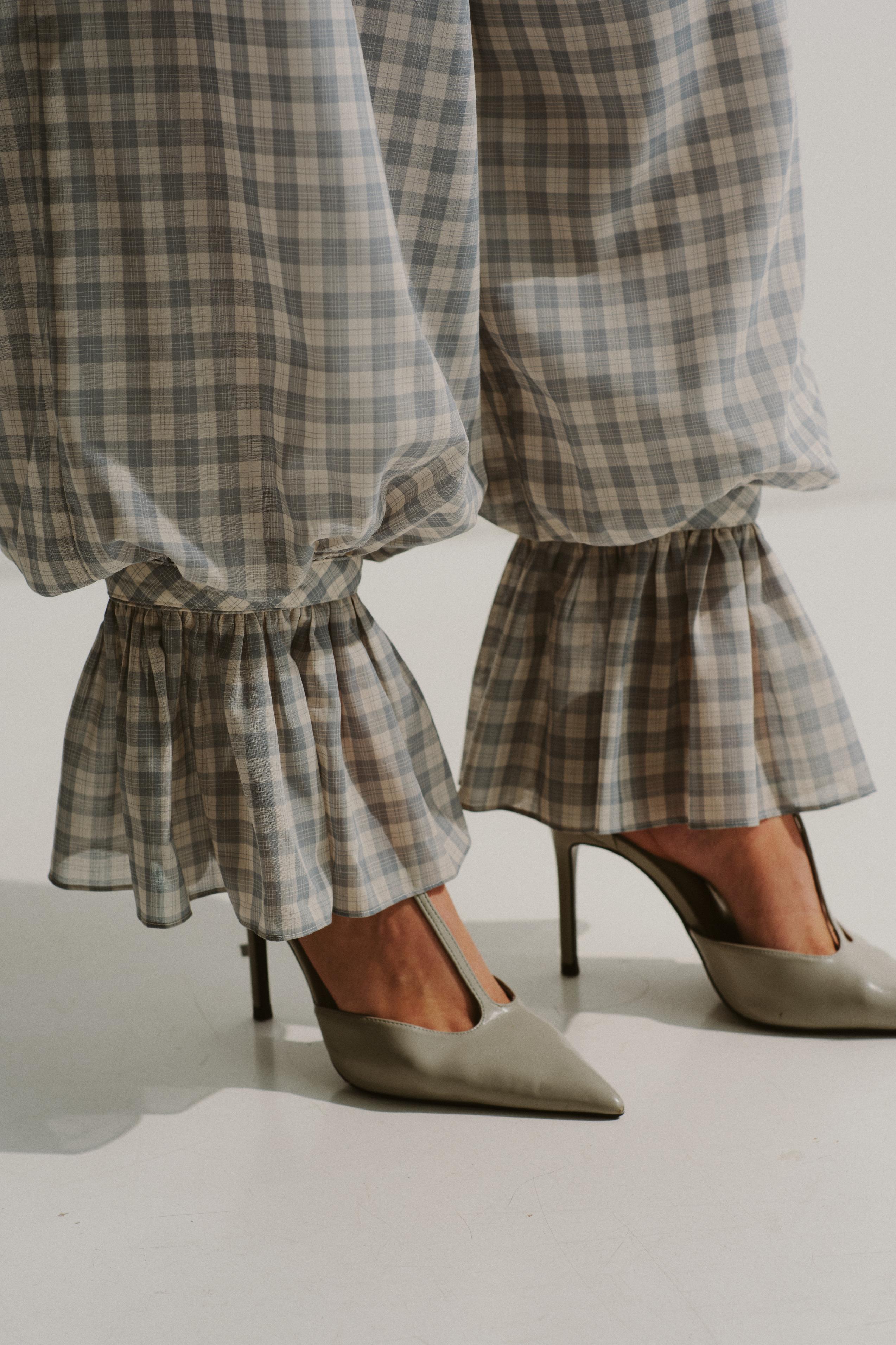 Gingham Balloon Ruffle Pants