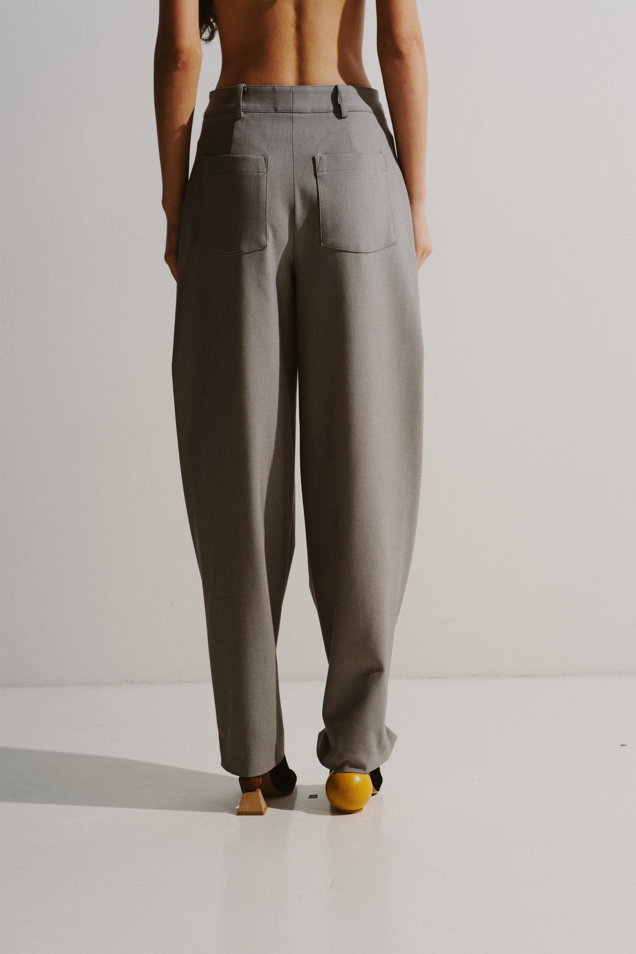 Tailored Pleat Detail Tapered Pants